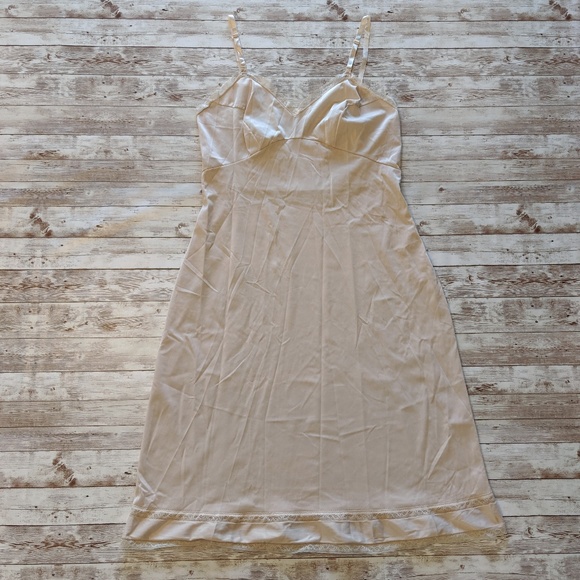 Vintage Other - Vintage Nude Full Slip